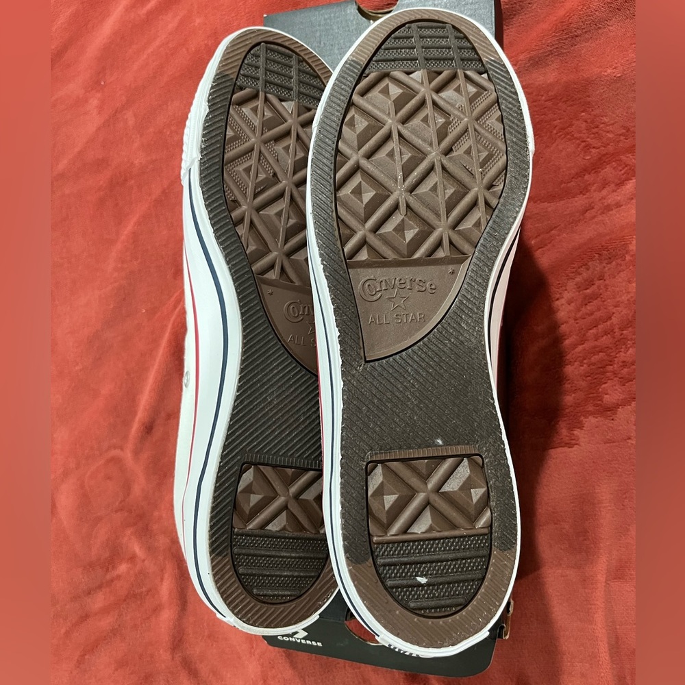 Brand New Converse Chucks - Picture 4 of 8